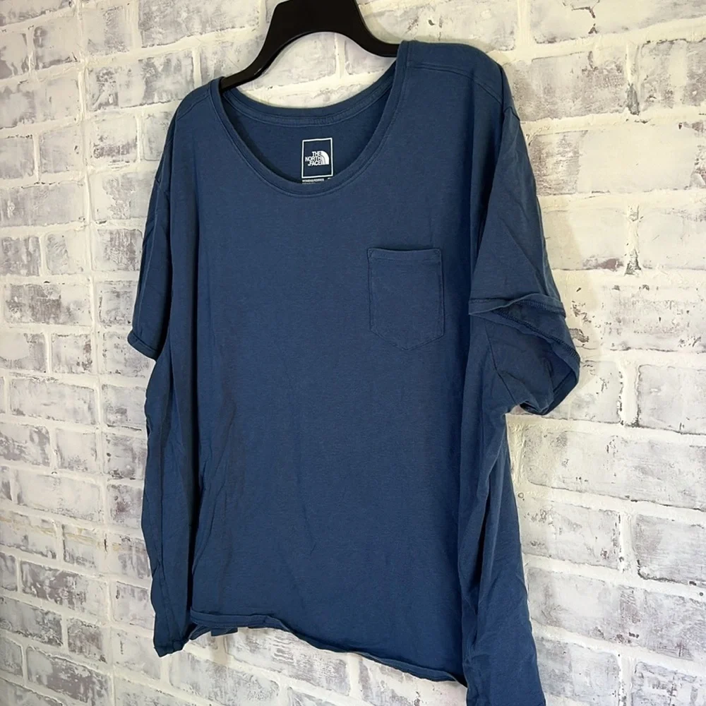 The North Face Women’s 3X Short Sleeve Tee Navy Blue Pocket Casual Comfort